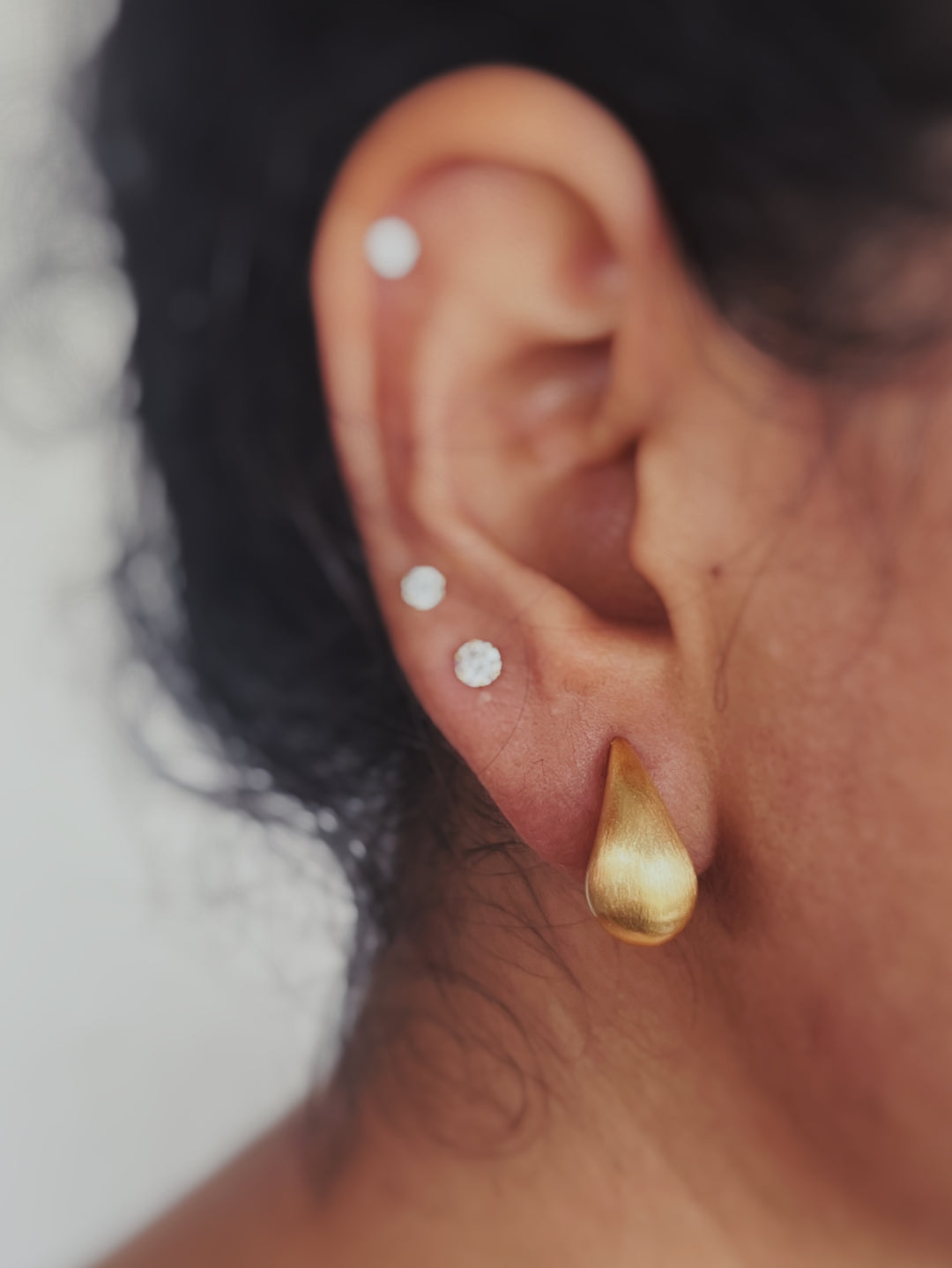Alhena Drop Earrings - Gold