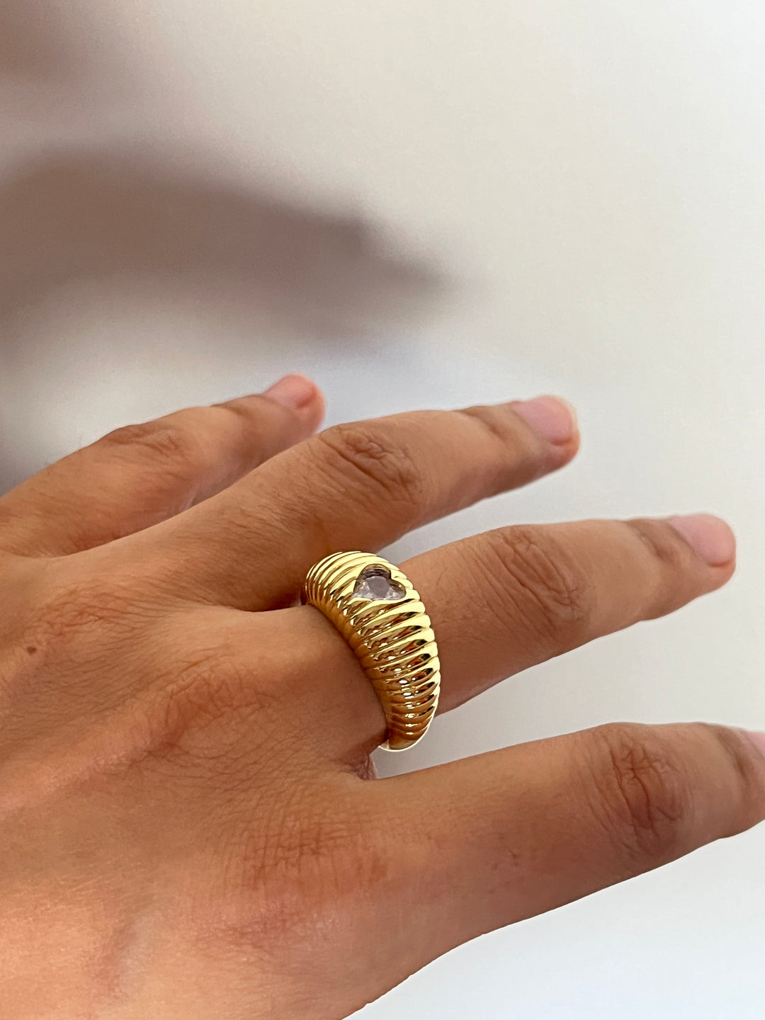 Retro Heart Ring