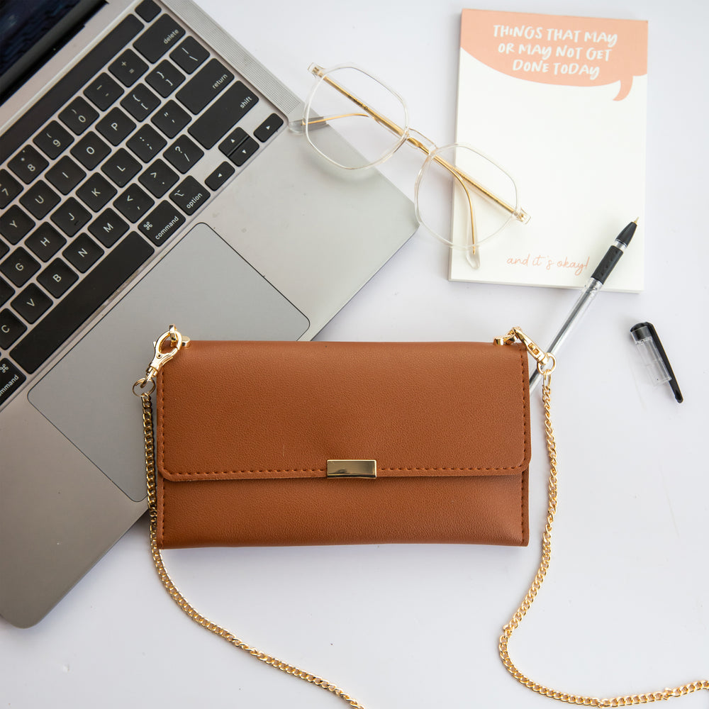 crossbody wallets