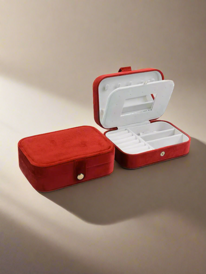 Velvet Jewellery Box 2.0 - Red