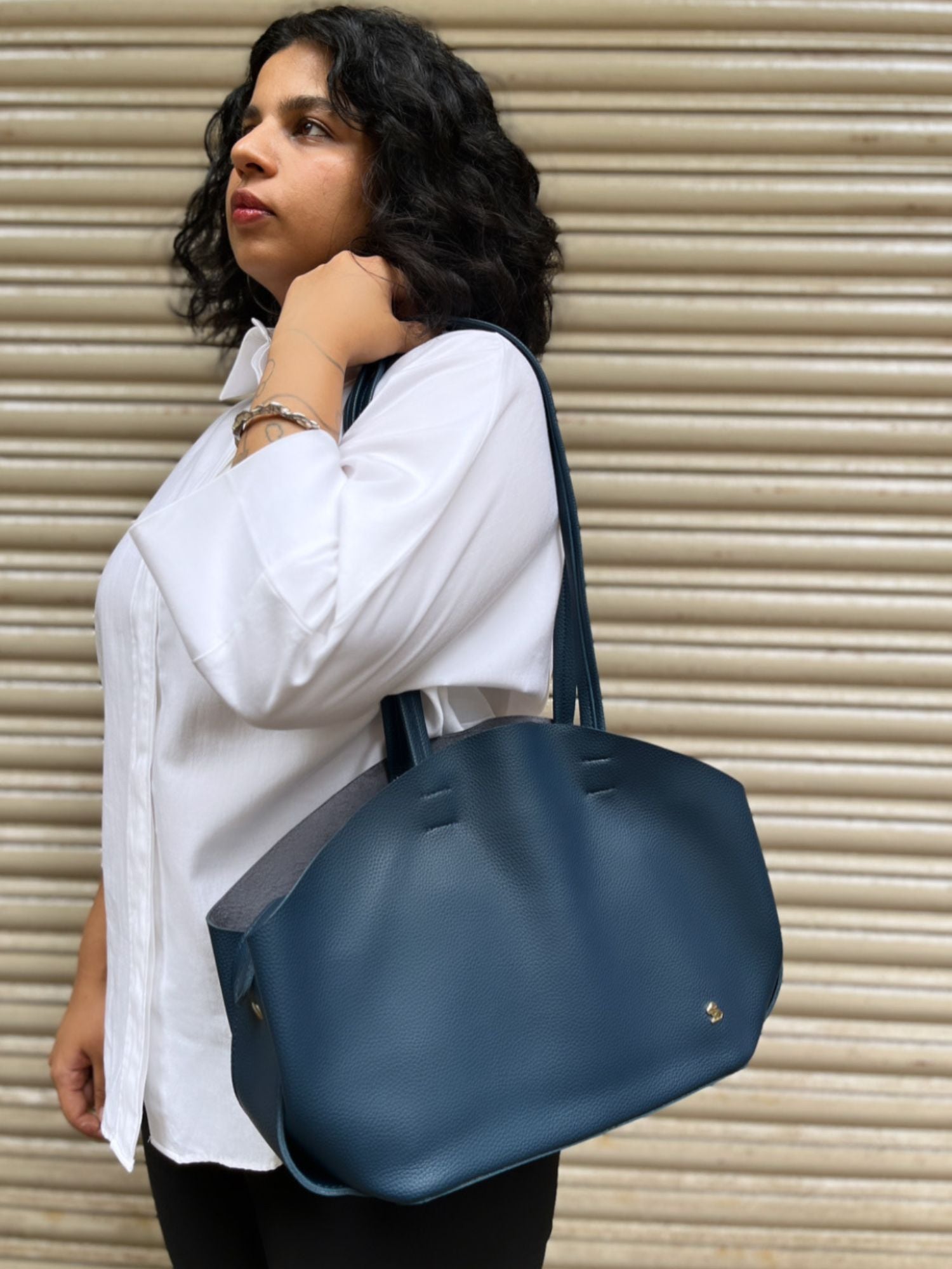 The Colossal Tote Mini - Navy