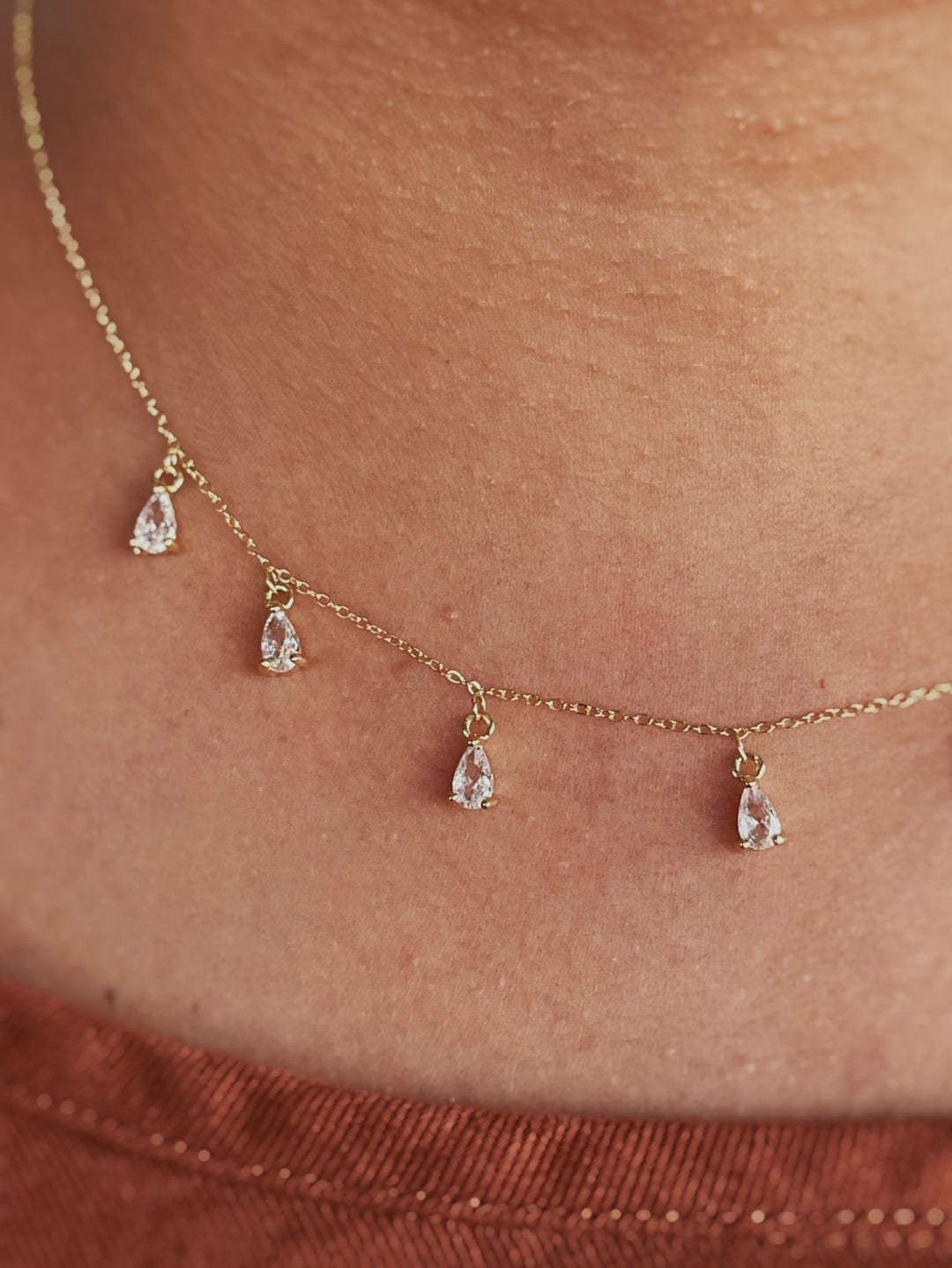 Rain Drop Necklace - White