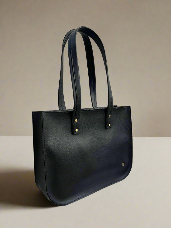 The Basic Tote - Black