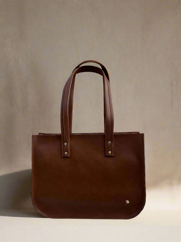 The Basic Tote - Tan