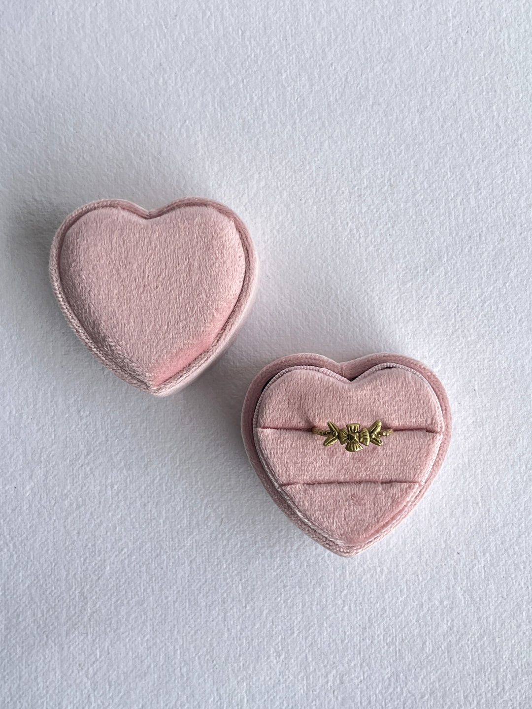 Velvet Ring Box - Pink Heart
