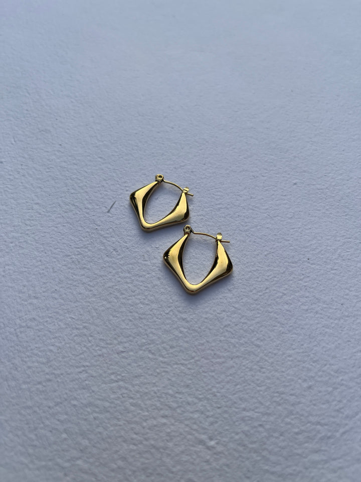 Izar Hoop Earrings