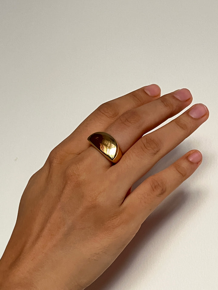 Semicircle Ring