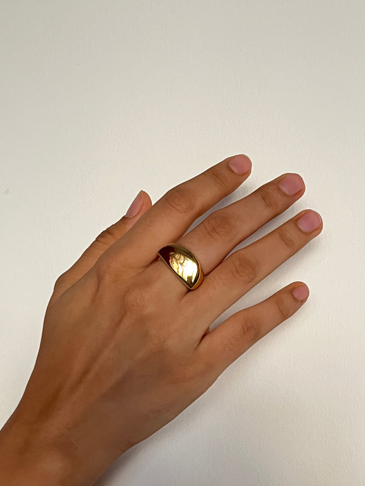 Semicircle Ring