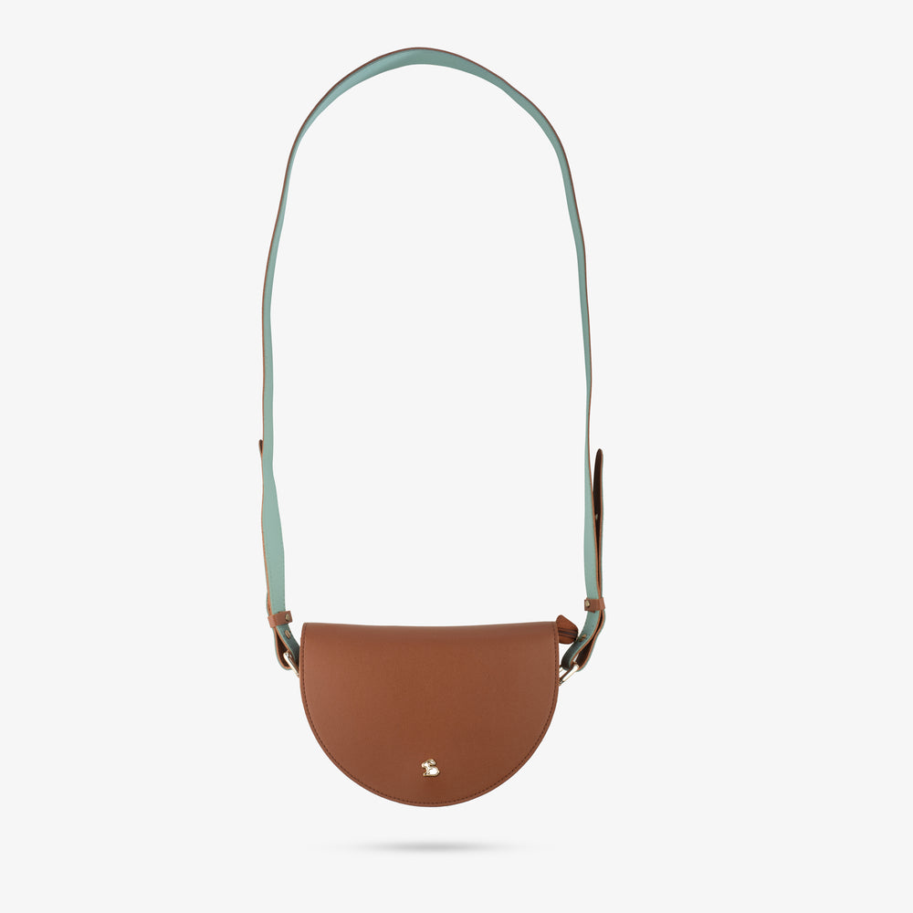 tan shoulder bag